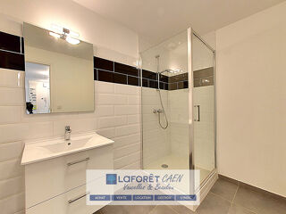  Appartement à louer 3 pièces 57 m²