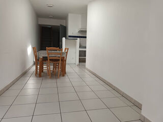  Appartement à louer 2 pièces 38 m²