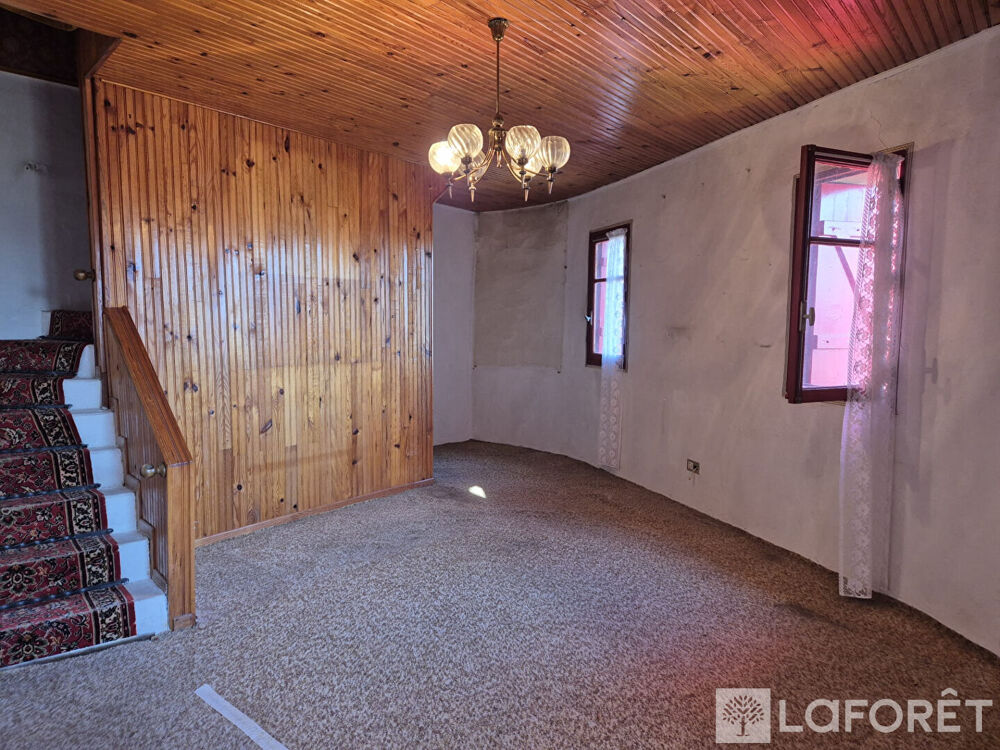 Maison Eus 2 pièce(s) 73 m2