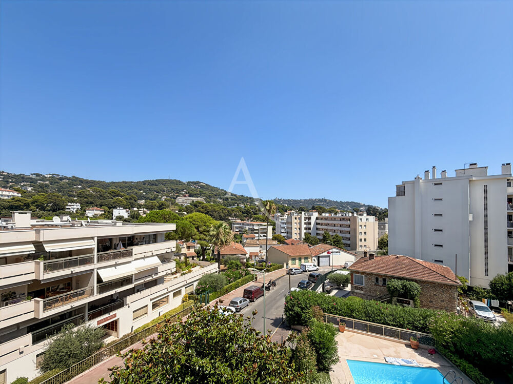 Appartement square Carnot 3 pièces 64.06 m² .