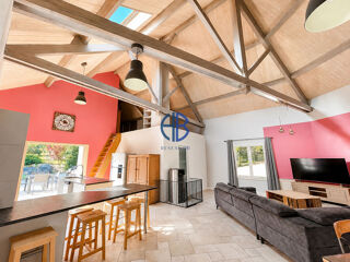  Maison à vendre 6 pièces 196 m²