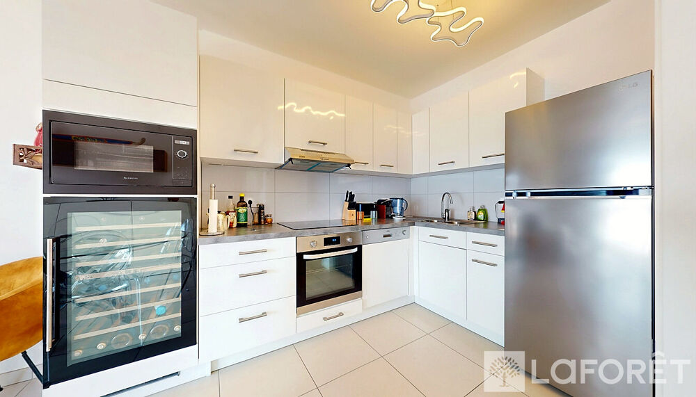 Appartement Frejus 3 pièce(s) 63 m2