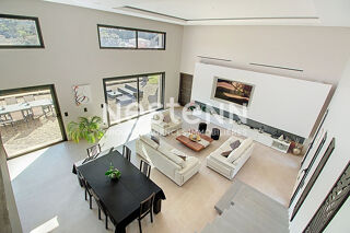  Maison � vendre 7 pi�ces 360 m�