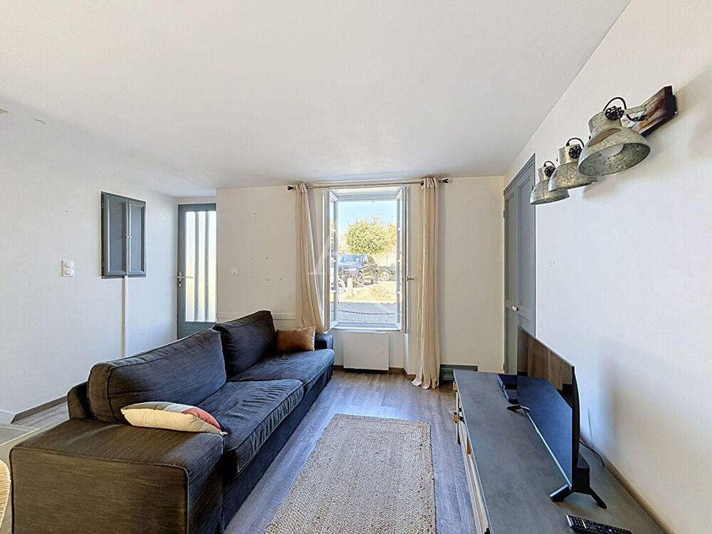 Vente Maison Maison de village au port de Saint-Martin de Ré, avec terrasse privative Saint martin de re