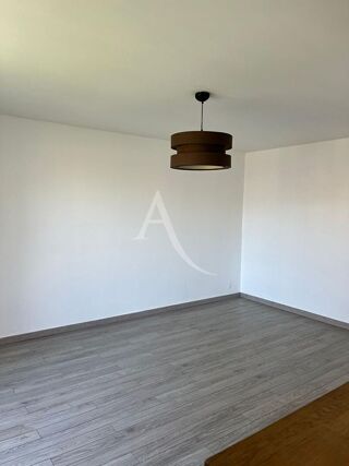  Appartement � louer 2 pi�ces 47 m�