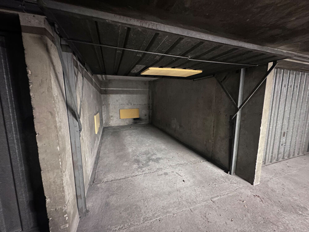 Vente Parking/Garage Parking / box Lyon Lyon 3