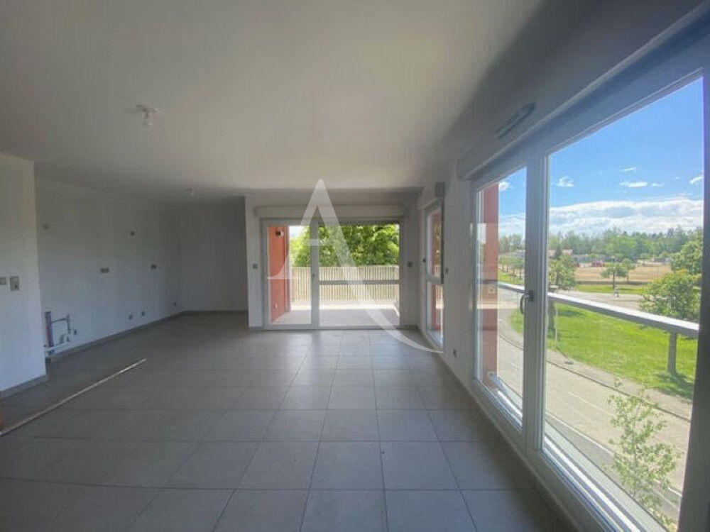 Appartement Peronnas 3 pièce(s) 64.33 m2