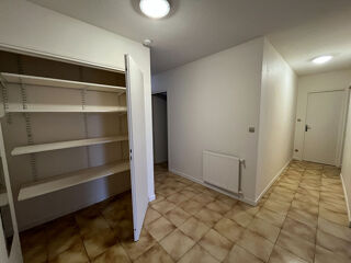  Appartement � louer 5 pi�ces 89 m�