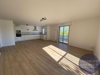  Appartement � louer 4 pi�ces 115 m�