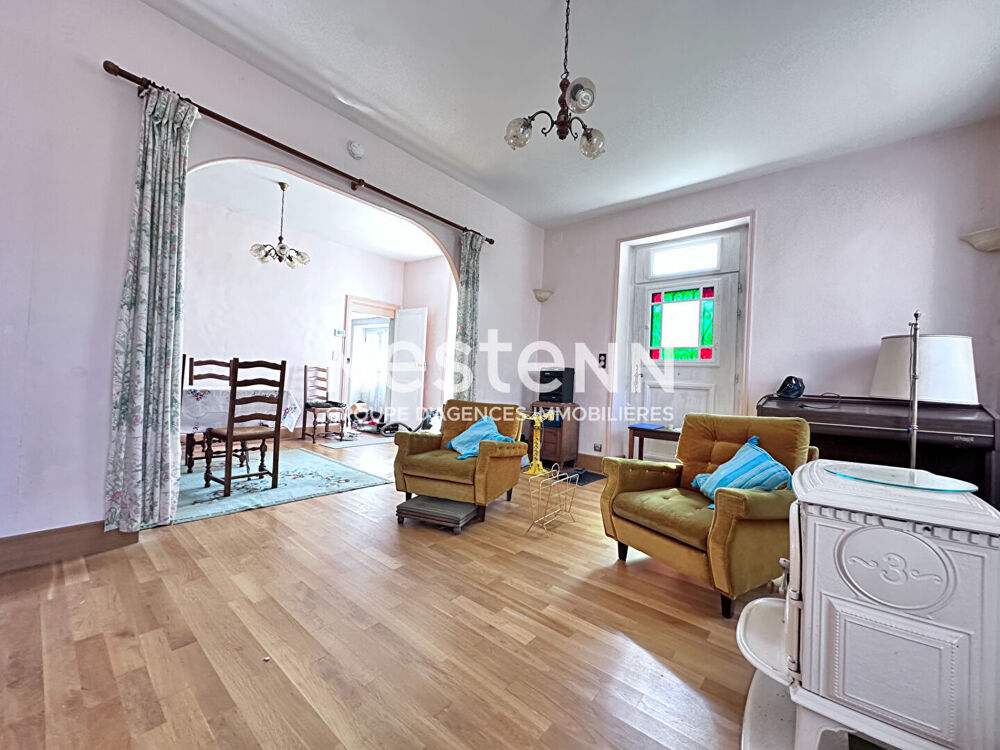 Vente belle maison familiale 136.26 m² avec dépendances à Thoiré-sur-Dinan (72500)