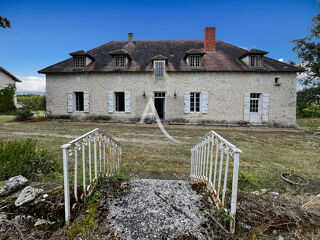  Maison à vendre 7 pièces 235 m²