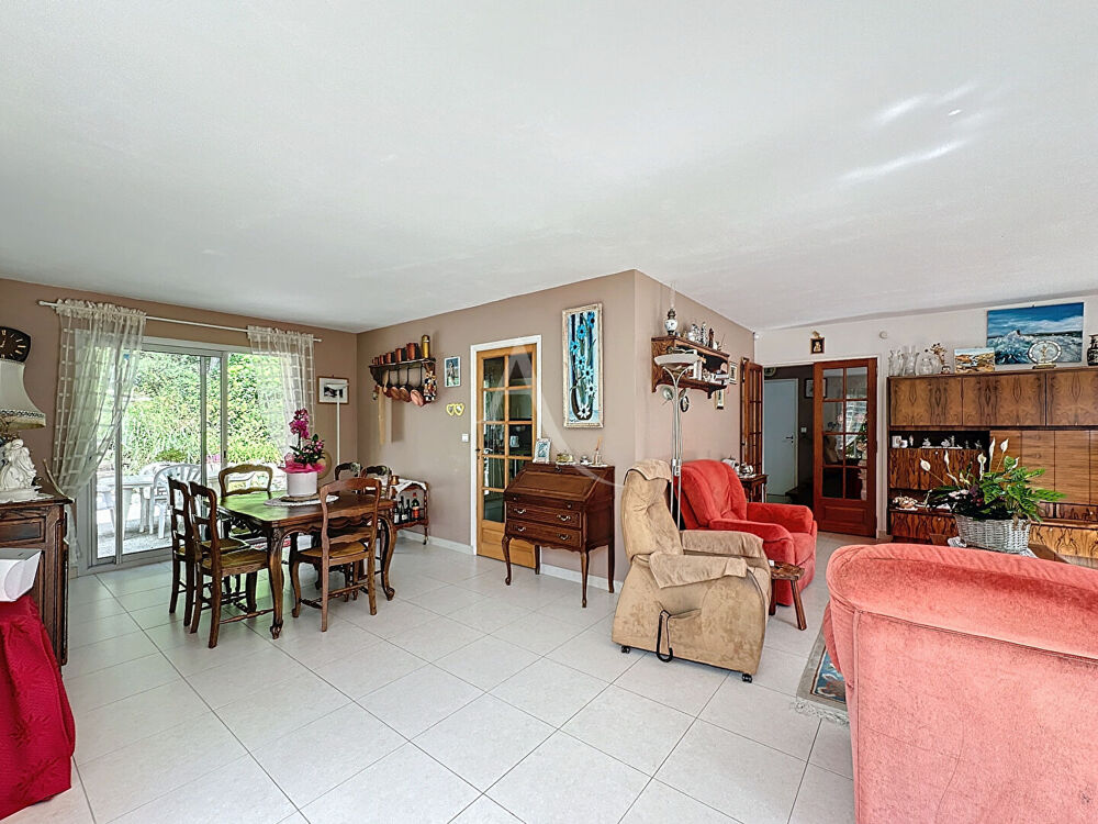 Maison Congis sur Therouanne vivable de plain pied- 5 chambres - sous-sol total - jardin de 1004 m2
