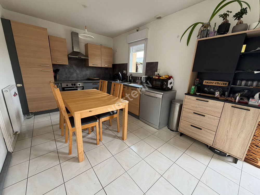 Vente Maison Maison de 4 pièces à Ploërmel (56800) Ploermel