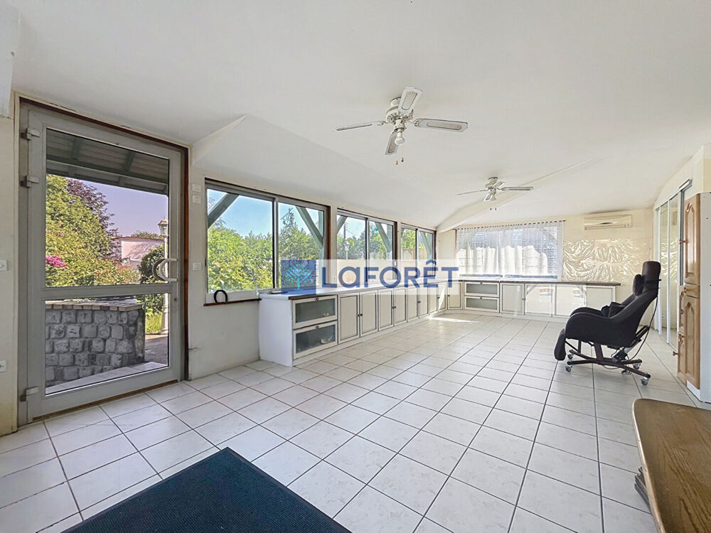 Maison Wassy 6 pièce(s) 198,49 m2
