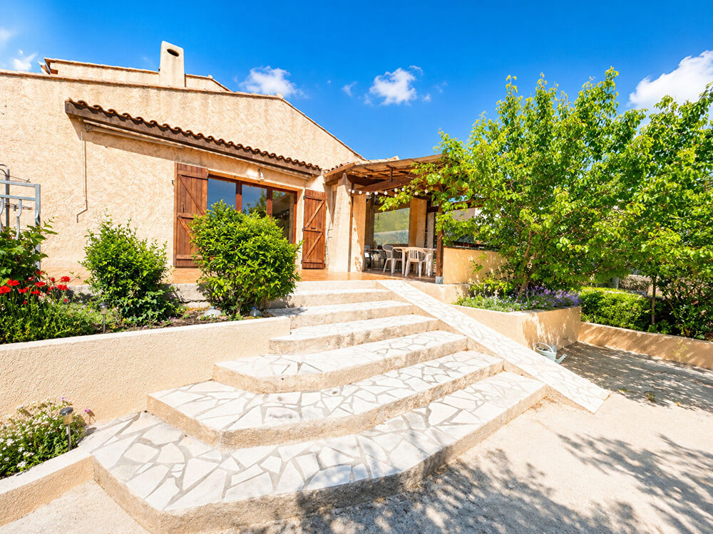 Villa familiale 8 pièces à vendre à Saint-Raphaël