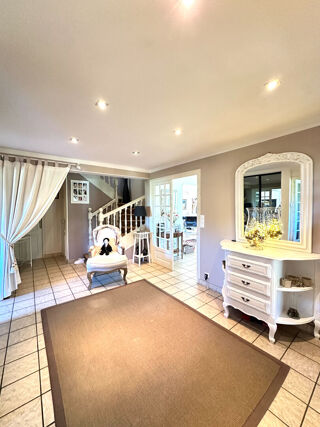  Maison  vendre 7 pices 174 m