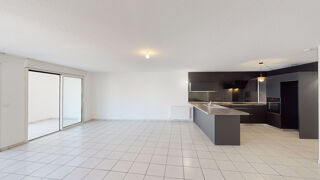  Appartement � louer 4 pi�ces 121 m�