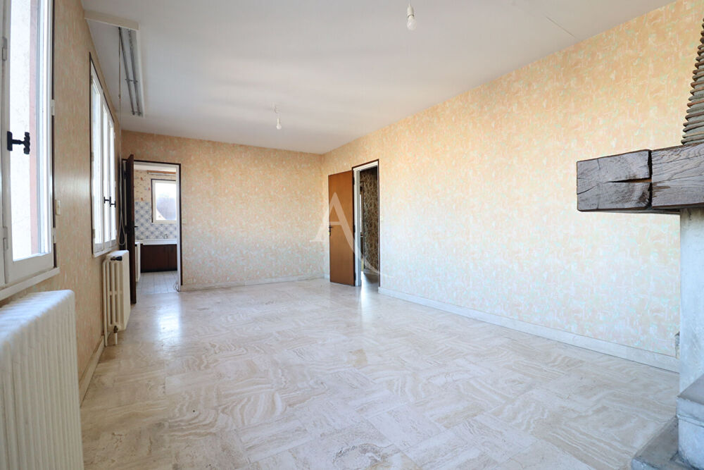 Vente Appartement Appartement  rnover - 3 pices  LOUVIERS Louviers