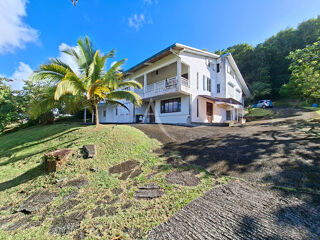  Maison à vendre 13 pièces 303 m²