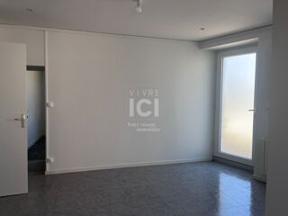  Appartement à louer 3 pièces 51 m²