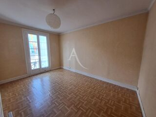  Appartement à louer 2 pièces 46 m²