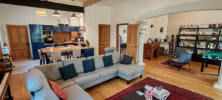  Maison  vendre 12 pices 180 m