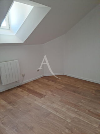  Appartement à louer 2 pièces 37 m²