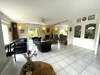  Maison � vendre 8 pi�ces 1 m�