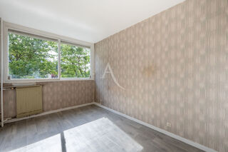 Vente Appartement APPARTEMENT LUMINEUX 3P - CERGY - Résidence récemment isolée ! Cergy