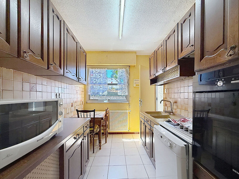 Vente Appartement À vendre Grand appartement T5 de 103 m² à La Seyne-sur-Mer. La seyne sur mer