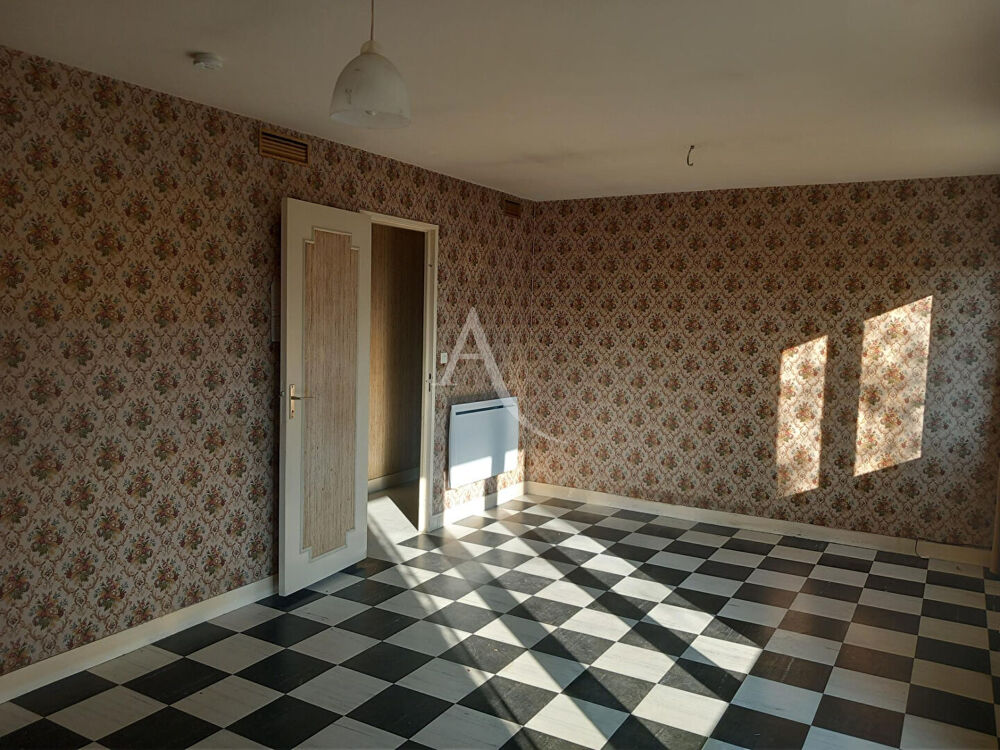 Maison Saint Denis De L Hotel plain-pied