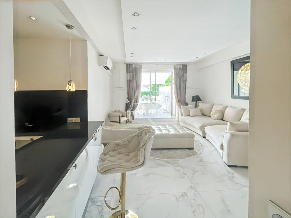 Vente Appartement Cannes - Palm Beach 2 pièces Rez-de-jardin Cannes