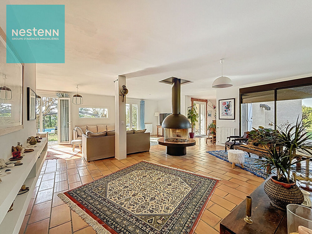 Vente Maison Magnifique Maison 9 pièces à vendre avec 3689m2 de parc, piscine, 2 min de Revel  31250 Saint felix lauragais