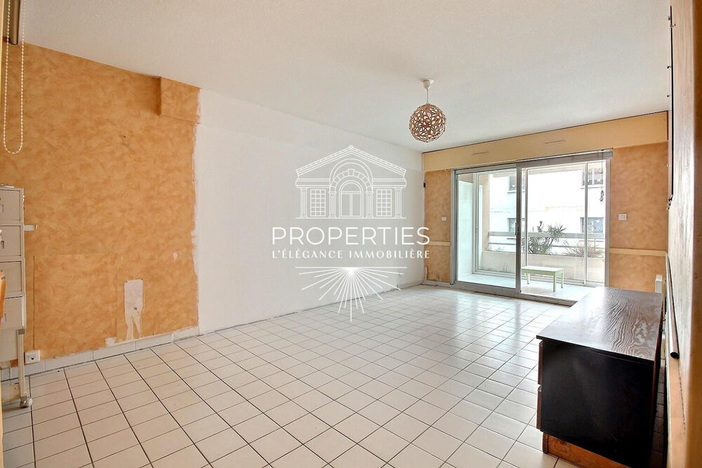 BORMES - LE PIN - T3 58M² A RENOVER - TERRASSES X2 - EXPO SUD - POSSIBILITE PROFESSION LIBERALE