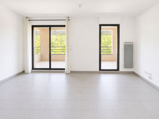  Appartement à louer 2 pièces 44 m²