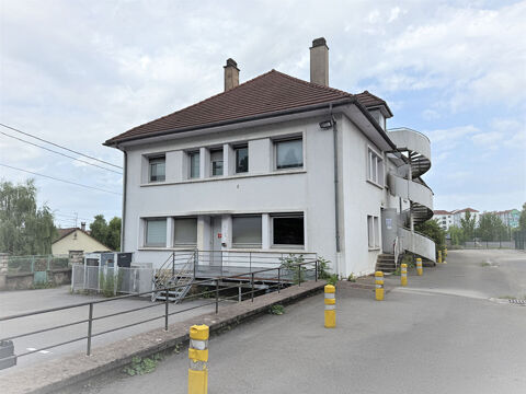 B&acirc;timent de bureaux 1 241m&sup2;- BESANCON 816200 25000 Besancon