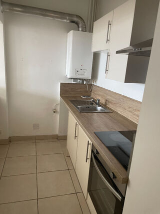  Appartement � louer 4 pi�ces 104 m�