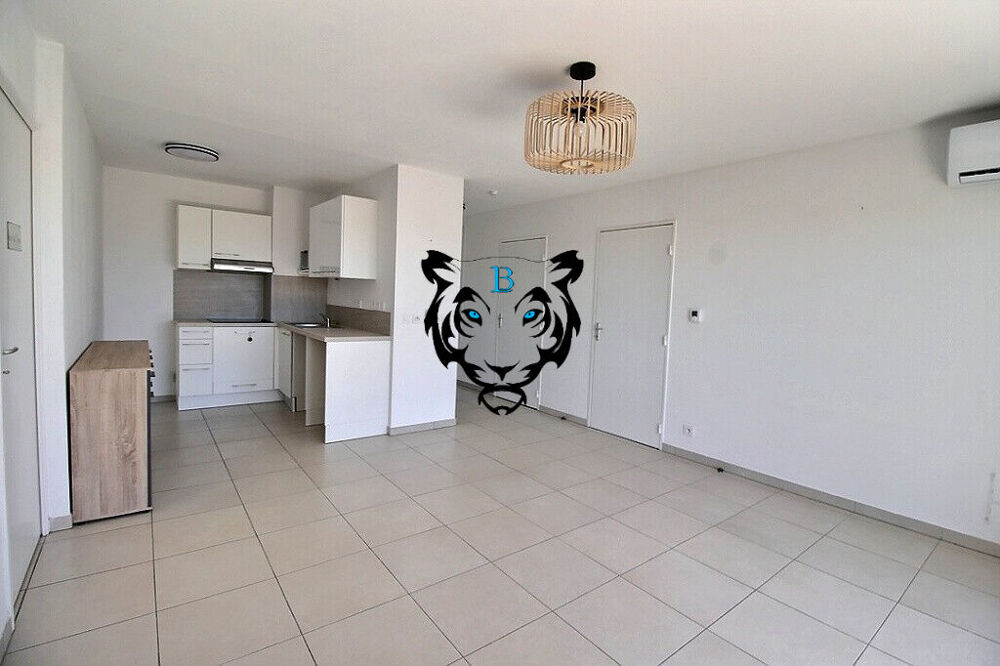 Appartement 3 pièces en dernier étage secteur Cais