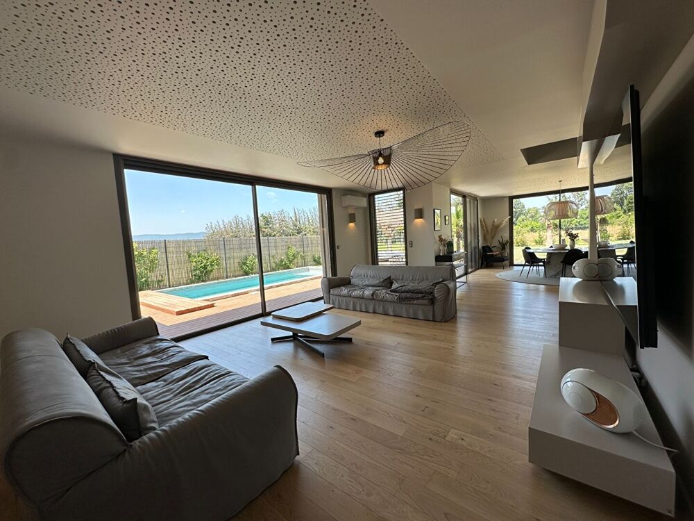 � vendre  Maison Mont�limar (26200)