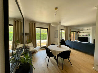  Appartement  louer 5 pices 111 m