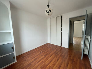  Appartement � louer 4 pi�ces 71 m�