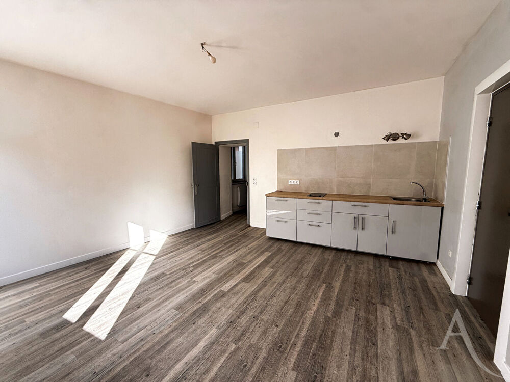 APPARTEMENT F1BIS JOUY-AUX-ARCHES