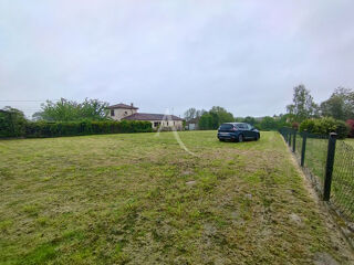  Terrain à vendre 961 m²