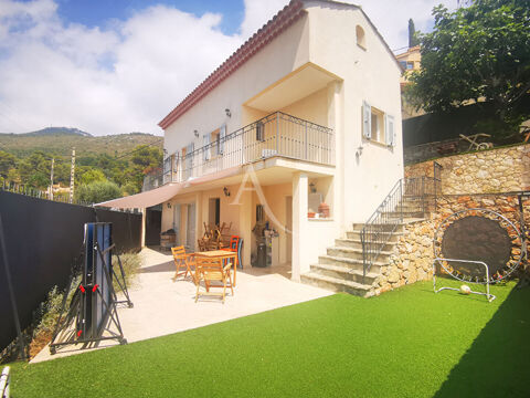   ASPREMONT - PROCHE NICE : JOLIE MAISON INDIVIDUELLE EN PARFAIT ETAT Maison - 5 pièce(s) - 117 m²