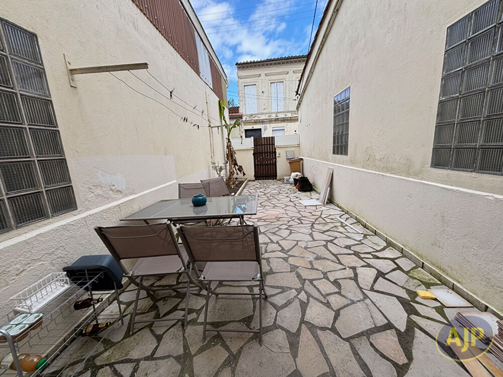Location Maison MAISON MITOYENNE LIBOURNE AVEC UNE GRANDE COURS Libourne