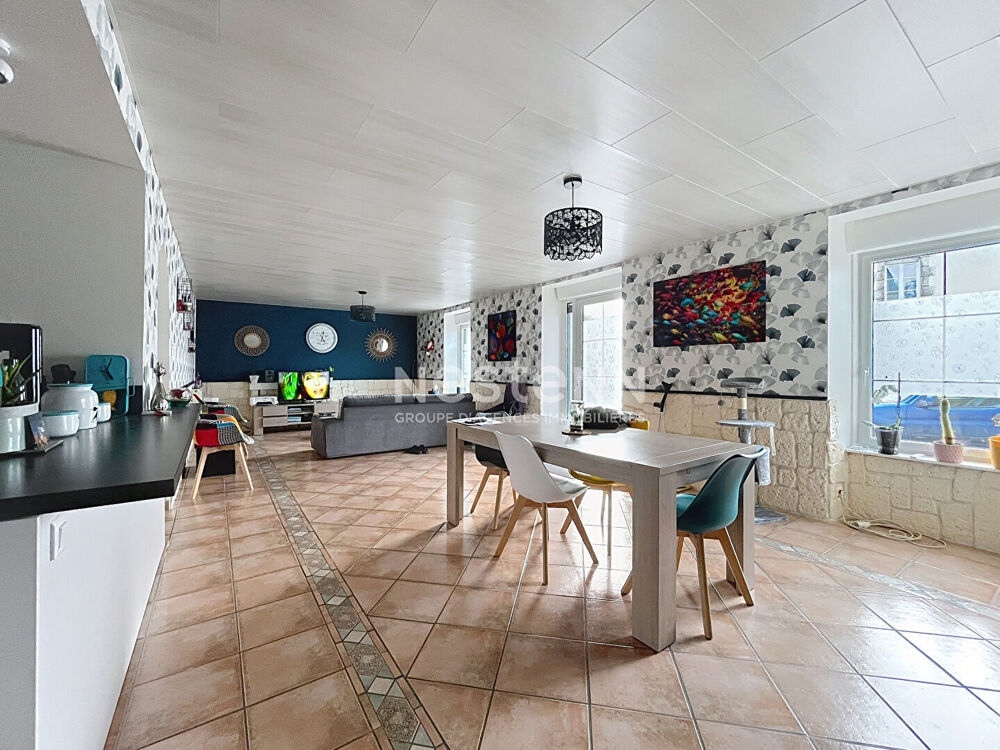 MAISON DE CARACTERE RÉNOVÉE AVEC FORT POTENTIEL GÎTES - MESLAN