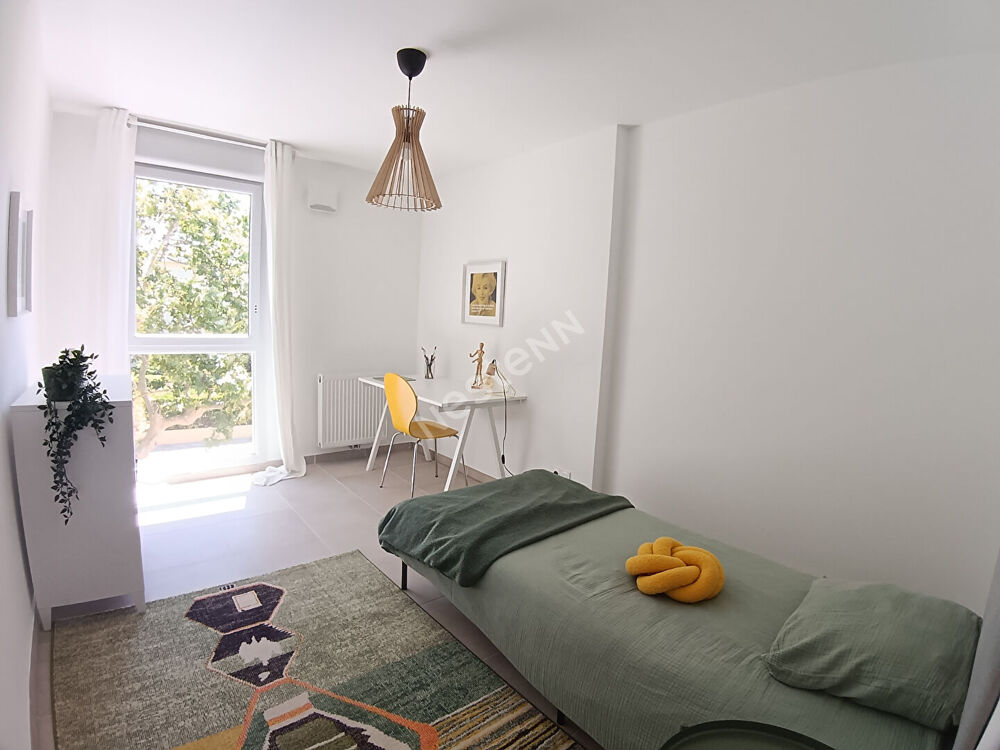 Vente Appartement Appartement T3 de 61,50m² avec terrasse de 8,50m² et 2 places de parking Six fours les plages
