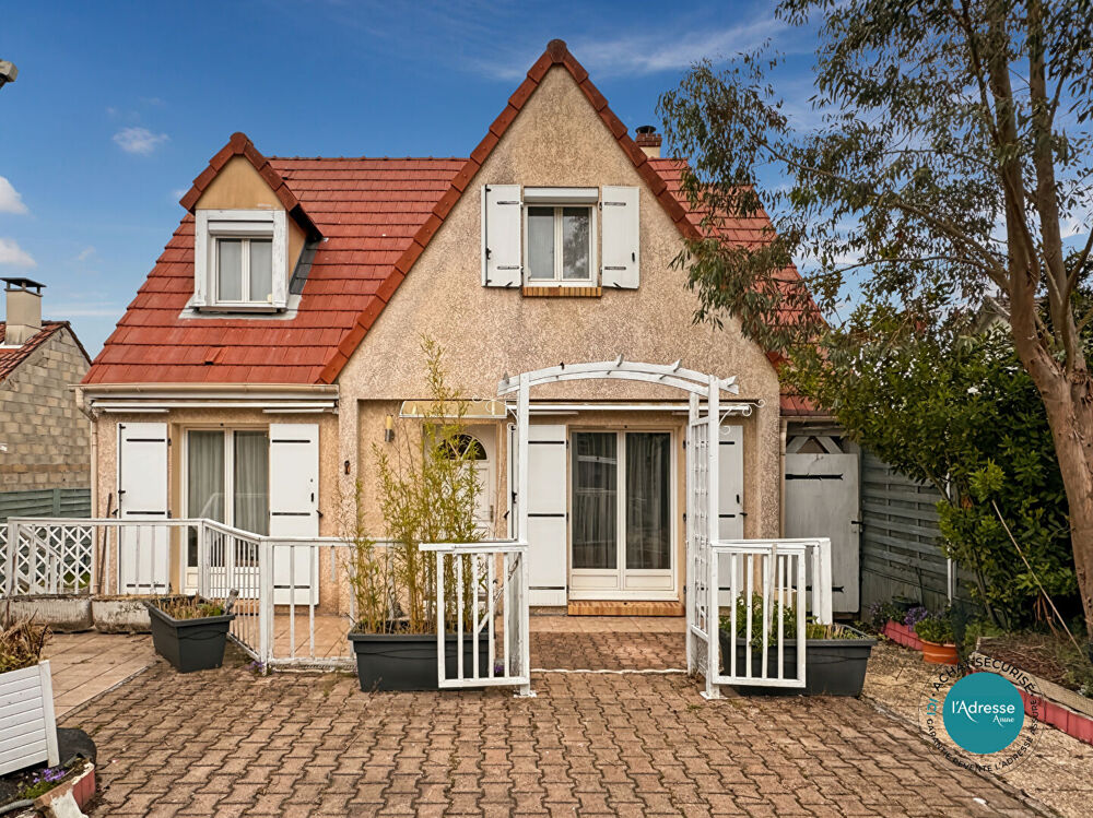 Maison 5 pièces 109m² individuelle 3 chambres avec garage