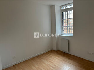  Appartement à louer 3 pièces 70 m²