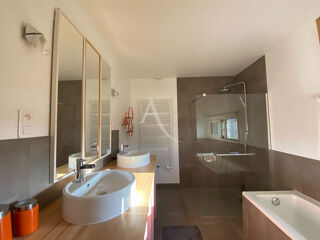  Maison  vendre 5 pices 162 m